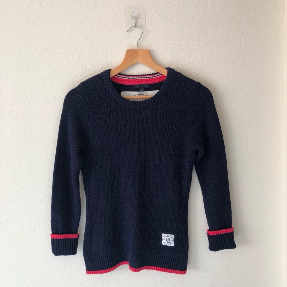 TOMMY HILFIGER Navy Blue and Magenta Pink Crewneck Sweater - Women’s M